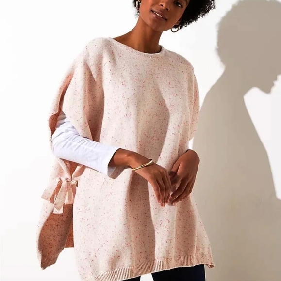 LOFT Sweaters - LOFT Pink and Cream Flecked Crew Neck Poncho Sweater Womens Size M/L